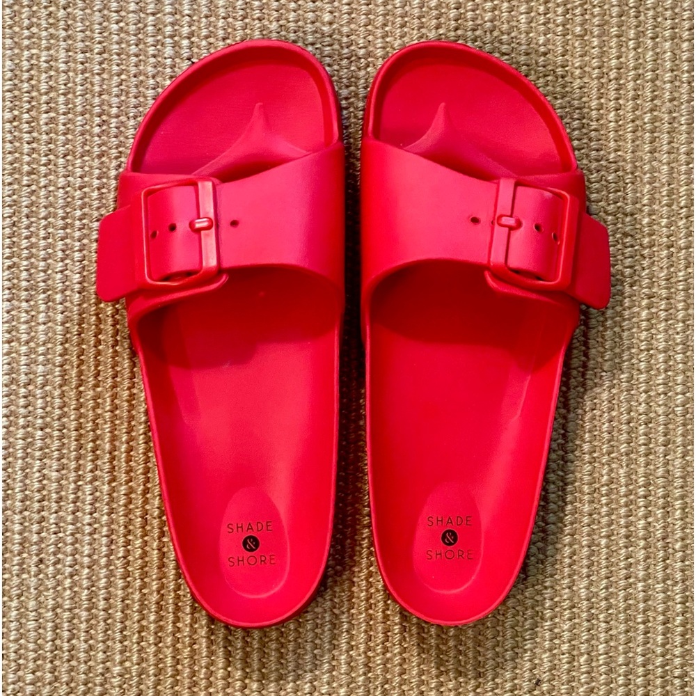 Shade & Shore Red Sandals
